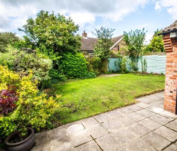 4 bedroom detached house to rent - Photo 4