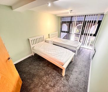 2 bedroom apartment to rent - Photo 3