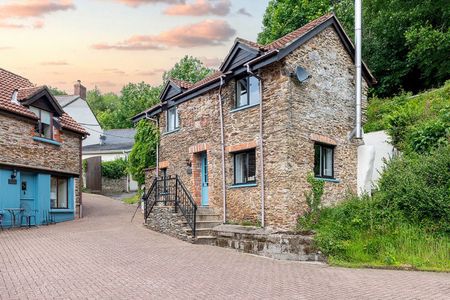 Ilfracombe - Photo 4