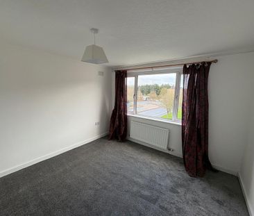 2 bedroom maisonette to rent - Photo 3