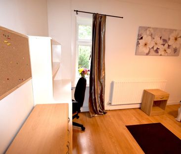 Room in a Shared House, Burgess Road, SO16 - Photo 6