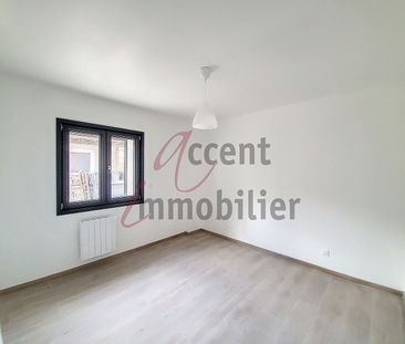 Noves : Appartement T4 avec 3 chambres, résidence avec parking, - Photo 5