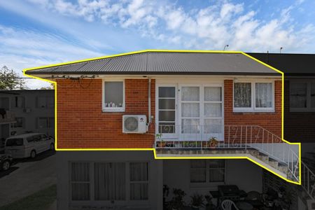 Unit 5, 5 Begbie Place, Sandringham, Auckland - Photo 3