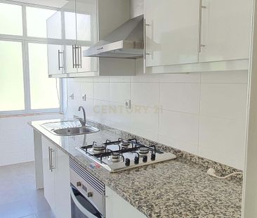 Odivelas, Lisbon - Photo 1