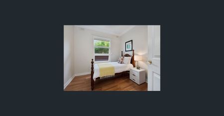 Stylish Family Home in Prime Rostrevor - Photo 5