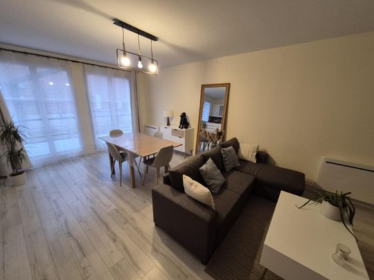 Location Appartement 2 pièces 53m² DOUAI 59500 - Photo 1