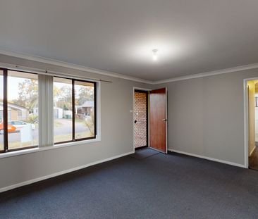 7 Moran Close, Metford, NSW 2323 - Photo 3