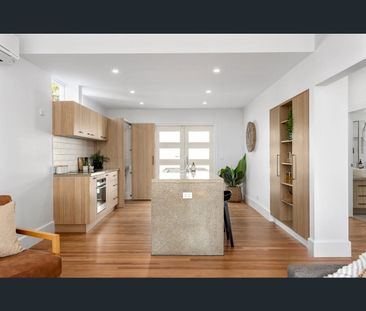 1/2 Granville Street, West Launceston, Tas 7250 - Photo 2