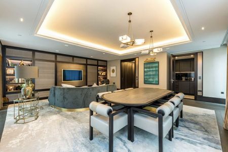 Ashburton Place, Mayfair, W1J - Photo 2