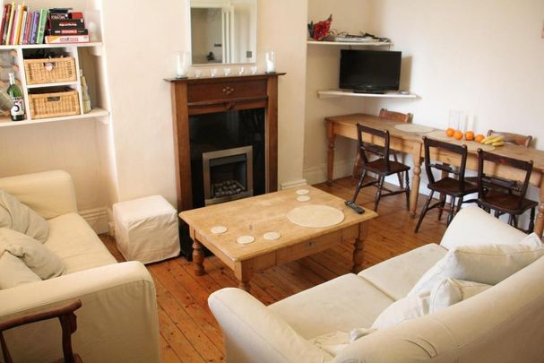 5 bedroom semi-detached house to rent - Photo 1