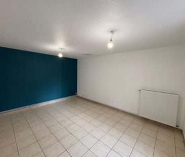 A LOUER - APPARTEMENT T1 - ROANNE SECTEUR HOPITAL - Photo 1