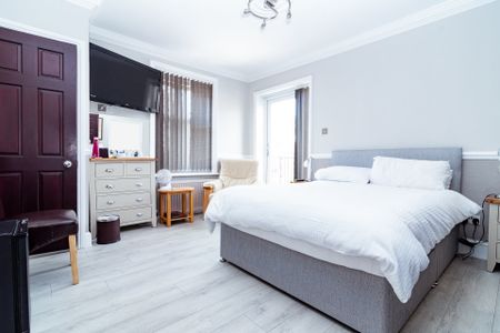 1 bedroom room to rent Constitution Hill Road, Parkstone, BH14 - Photo 5