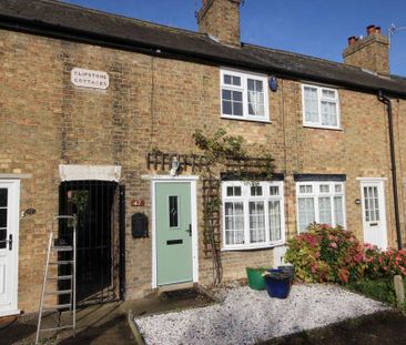 2 bedroom terraced house to rent - Photo 4