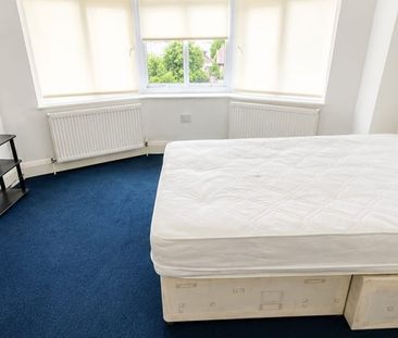 Room in a Shared House, Hendale Avenue, NW4 - Photo 1