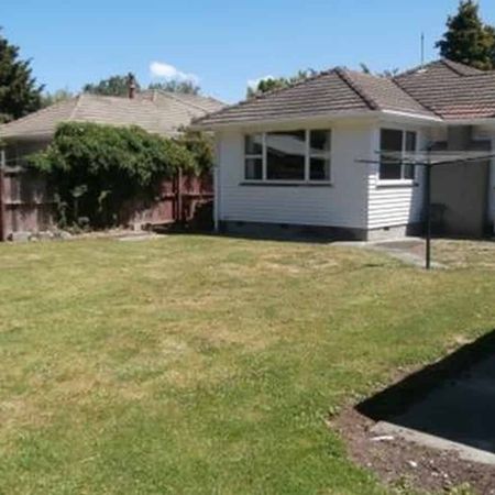 Prime University Location! - Photo 4