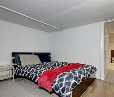 For Lease - 794 Jane Street, Toronto, Ontario - Photo 6