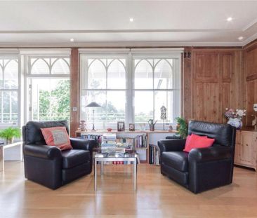 3 bedroom flat to rent - Photo 2