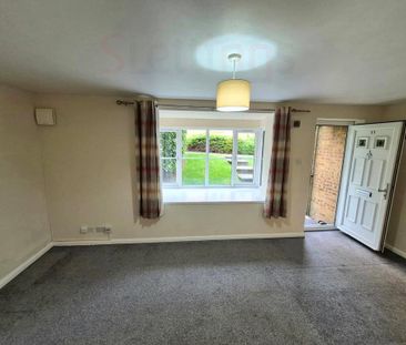 Studio to rent - Photo 6