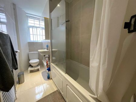 Studio Flat, Melina Court, NW8 - Photo 4