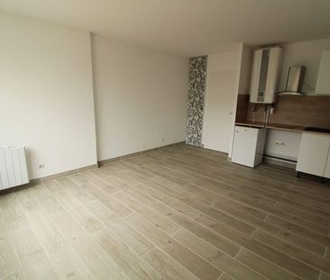 Studio Guyancourt 24 m² - Photo 1