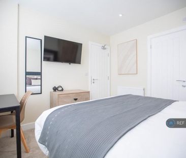 7 bedroom terraced house to rent - Photo 1