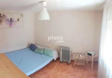 Chalet en alquiler en Calle Recuenco - Photo 2