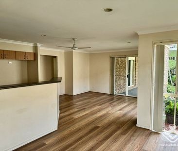 ROBINA HOME FOR RENT - Photo 6