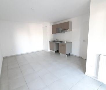 location Appartement T2 DE 40.45m² À TOULOUSE - Photo 2