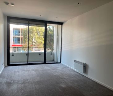 Stylish One Bedroom Plus Study/Multi Purpose Room In An Unbeatable ... - Photo 4