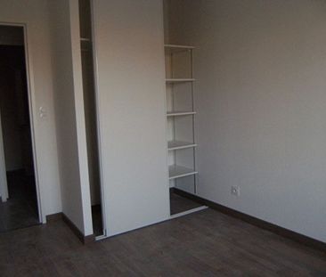 Location Appartement 3 pièces 62m² ANGERS 49000 - Photo 2