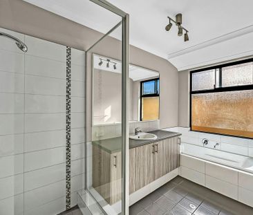 15 Glenelg Drive - Photo 5