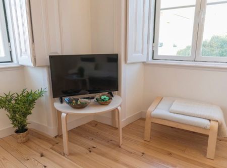 Travessa de Santos, Lisbon, Lisbon 1200-643 - Photo 4