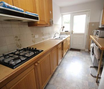 4 bedroom private hall to rent - Photo 4
