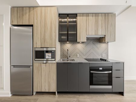 For Lease - 1037 The Queensway N/A Unit# 425, Toronto, Ontario - Photo 5