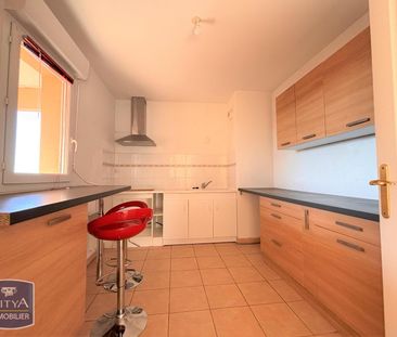 Location Appartement 3 pièces 72m² ORANGE 84100 - Photo 1