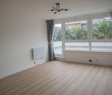 2 Bed Flat, Darnley House, E14 - Photo 1