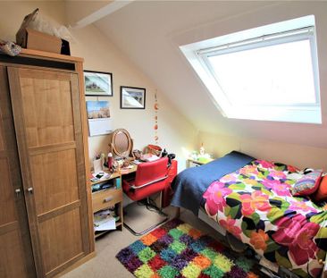 4 bedroom terraced house to rent - Photo 4