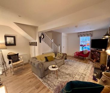 11 Plantation Street, Killyleagh, BT30 9QW - Photo 2