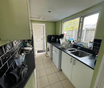 House to rent - Photo 3