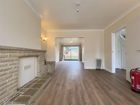 Craig Drive, Uxbridge, UB8 - Photo 2