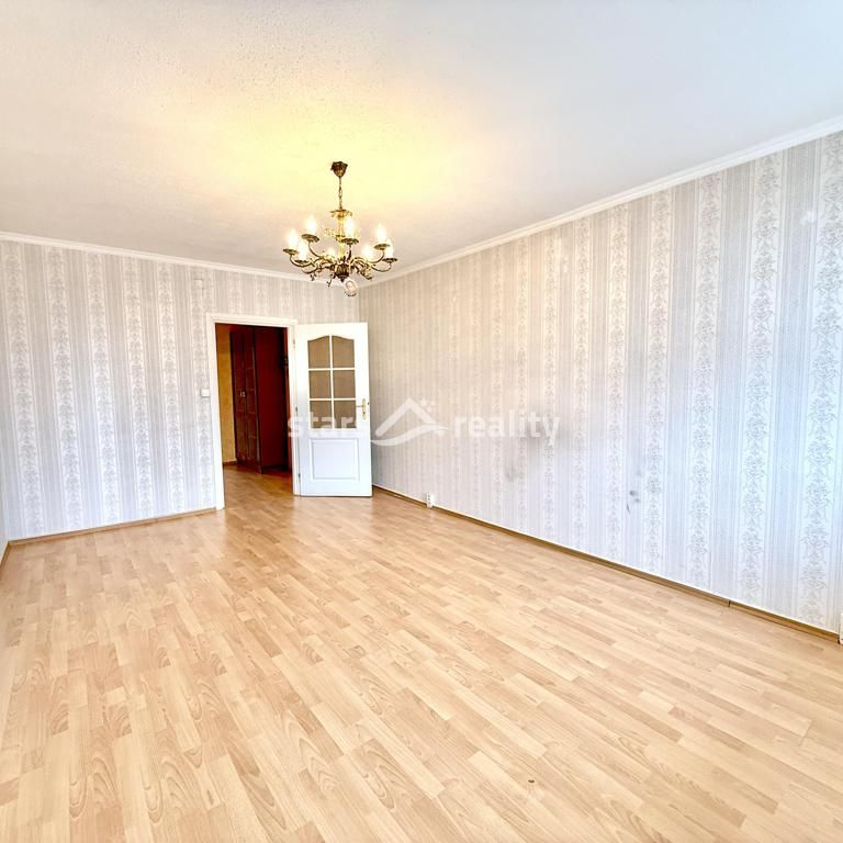 Pronájem bytu 3+1 80 m² - Photo 1
