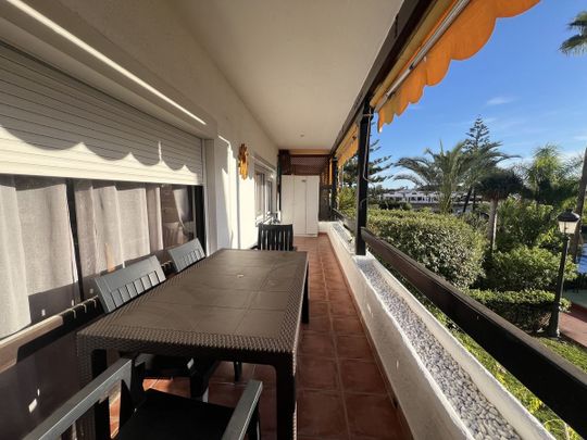 Middle Floor Apartment · Marbella - Photo 1