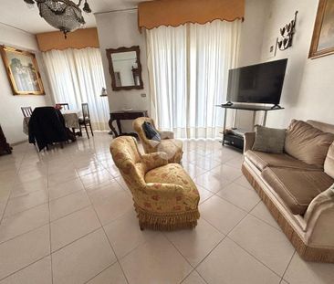 5 locali in affitto - Foto 2