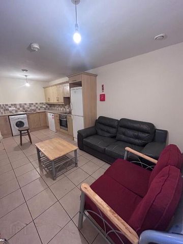 2, 88 Fitzroy Avenue, Belfast, BT7 1HX - Photo 2