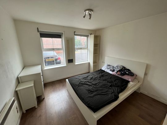 3 Bed Flat, St. Mary Street, SO14 - Photo 1