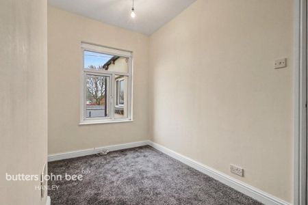3 bedroom terraced house to rent - Photo 5
