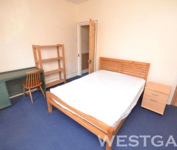 4 Bed - Radstock Road, Reading - Photo 5