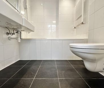 Te huur: Appartement Albert Cuypstraat in Amsterdam - Photo 1