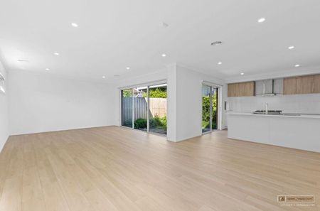 34 Mowat Street, Geelong West - Photo 2