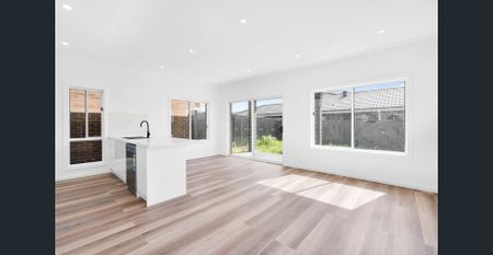 Brand new 3-bedroom home - Photo 2